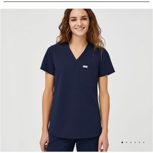 Womens figs one pocket scrub top